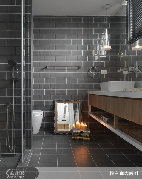 不同於一般格局規劃的概念，設計師根據居住者的實際需