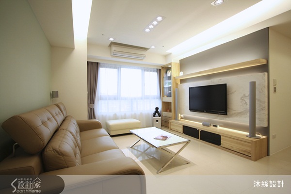 對同時具備室內空間設計和時裝設計背景的黃靖玹來說，