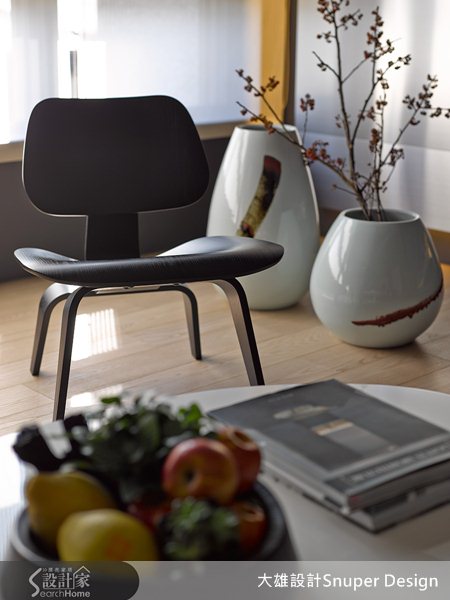 我還蠻喜歡傳統巿場上賣的一些應景有年味的擺飾或春聯