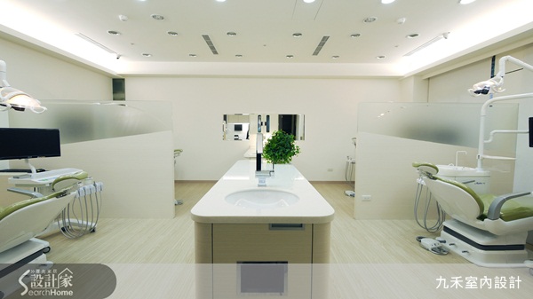 淡江大學建築系畢業的陳仲祺與台北科技大學建築系畢業