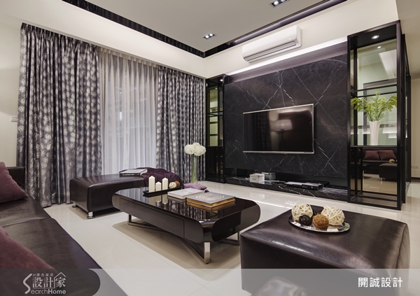 從事室內設計十多年的設計師劉勇男(Jason),原是以建