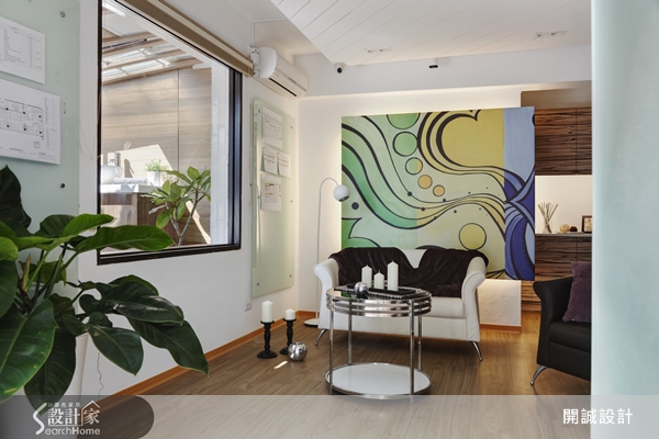 從事室內設計十多年的設計師劉勇男(Jason),原是以建