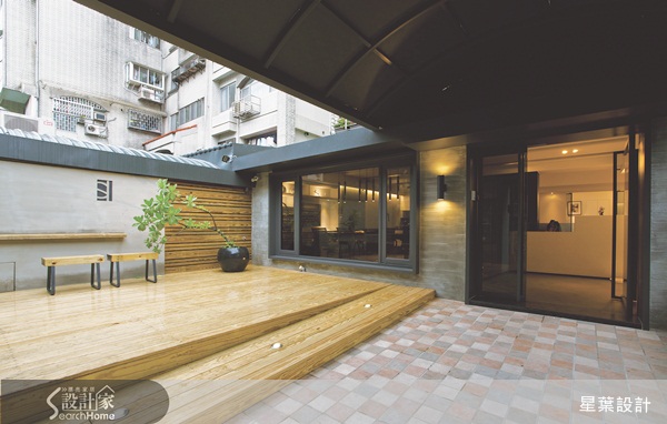 有別於其他設計師強烈的造型，和林峰安初次見面就能感