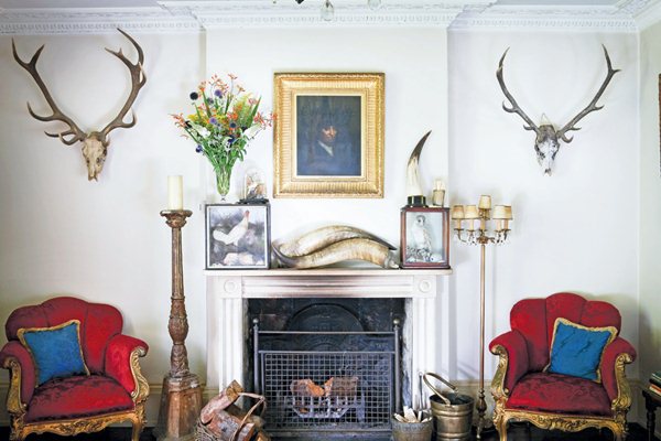 牆壁就是一面漂亮的空白畫布，充滿各種可能性，讓人等