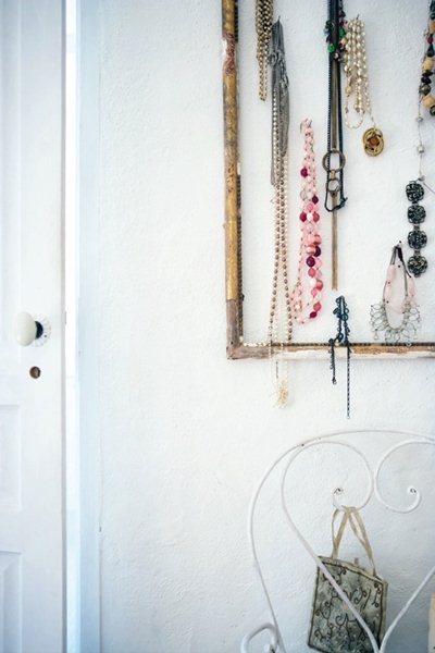 牆壁就是一面漂亮的空白畫布，充滿各種可能性，讓人等