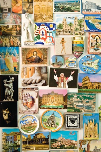 牆壁就是一面漂亮的空白畫布，充滿各種可能性，讓人等