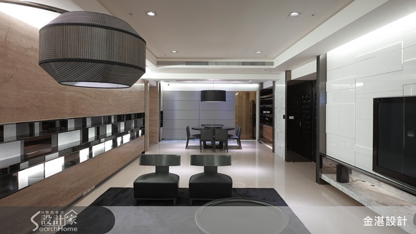 近幾年流行的現代風主要都是以淺色空間為主,簡約俐落