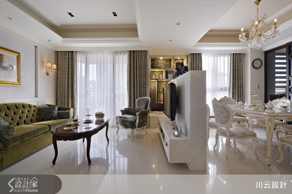 華麗如電影場景的居住空間,細膩的設計,讓人走入屋內