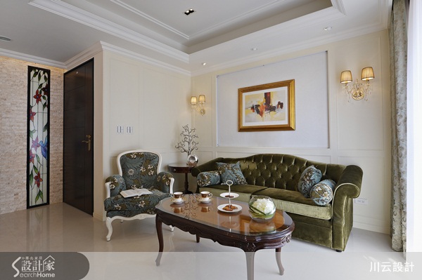 華麗如電影場景的居住空間,細膩的設計,讓人走入屋內