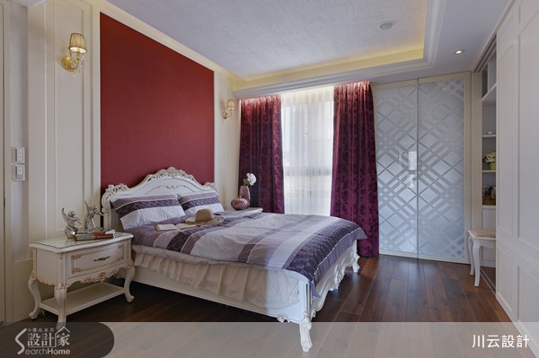 華麗如電影場景的居住空間,細膩的設計,讓人走入屋內