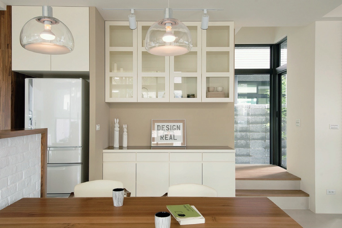 北歐風格沒有太繁複的硬體規劃，加上很重視採光、照明