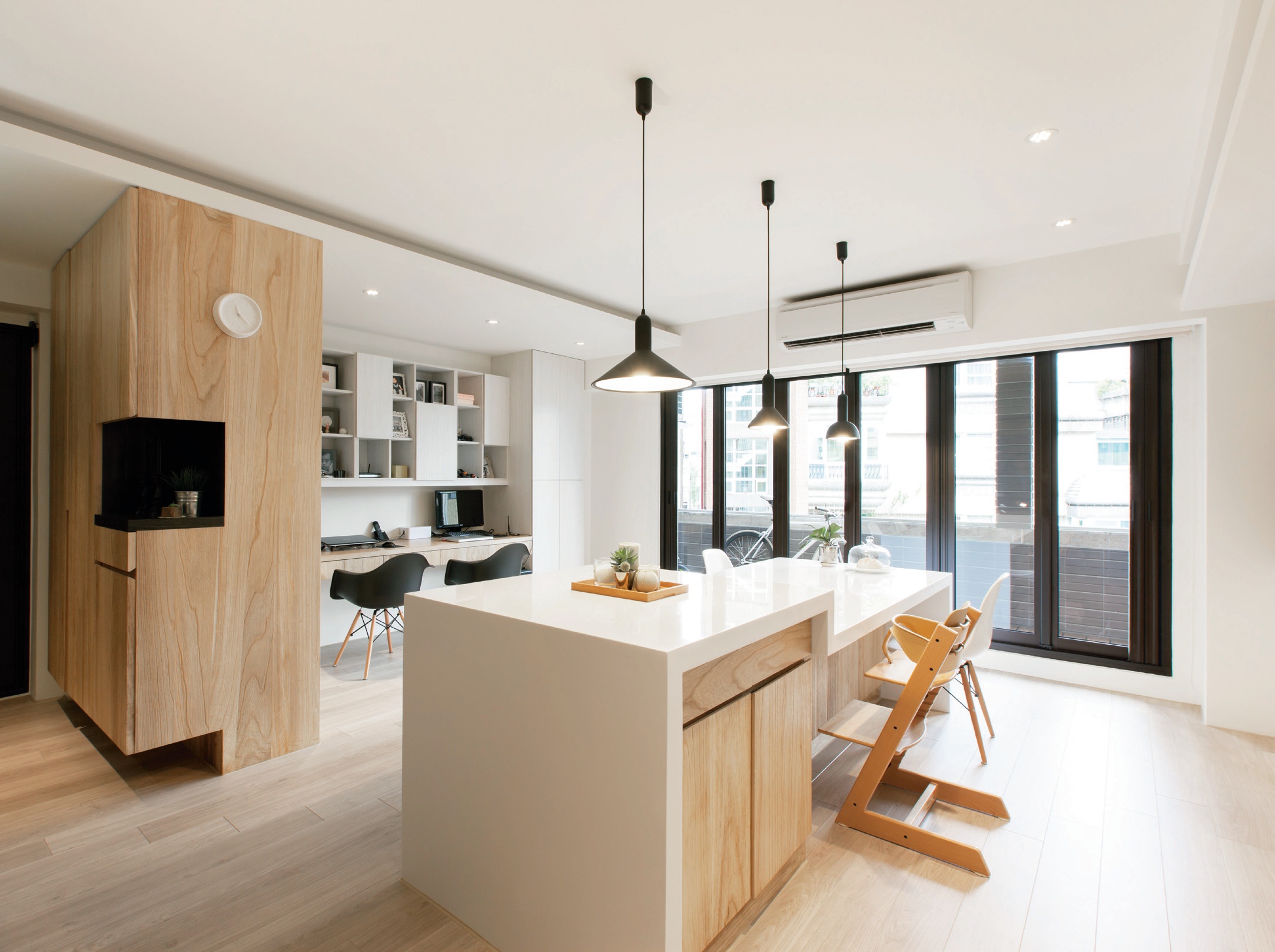 北歐風格沒有太繁複的硬體規劃，加上很重視採光、照明