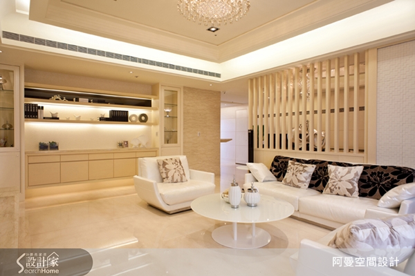 位於台中市的 66 坪預售屋，屬於 4 房 2 廳的格局規劃