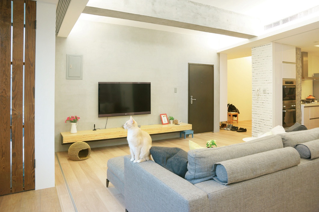 混搭佈置是將兩種不同風格物件,找出相同點巧妙陳列在