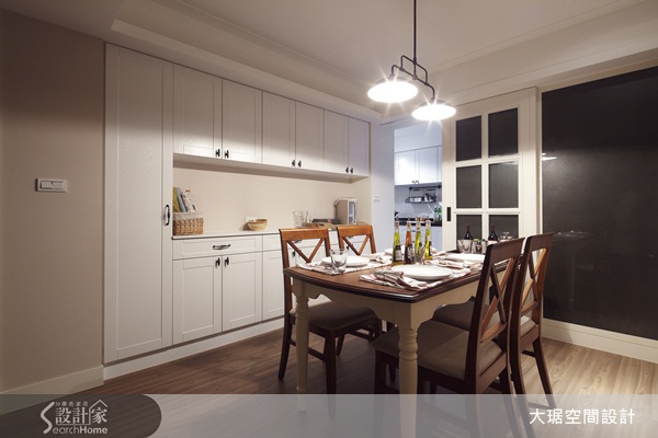 其實從進屋只感覺這真是一個明亮舒適的房子,經設計師