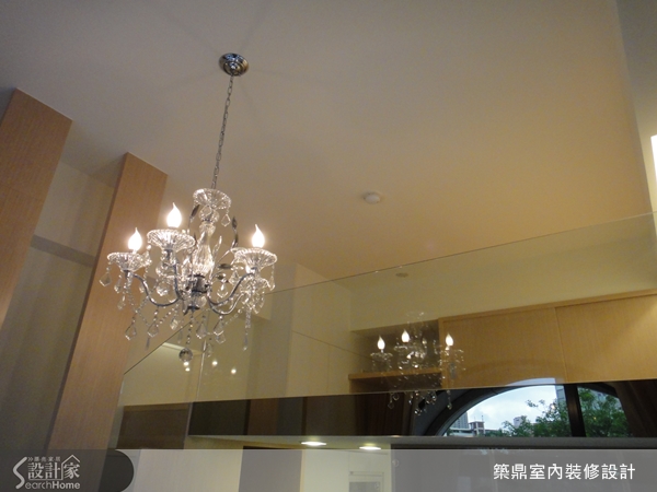 鍾明君對空間源源不絕的想像力，除了校園時期紮實的美