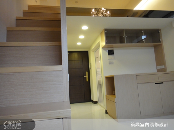 鍾明君對空間源源不絕的想像力，除了校園時期紮實的美