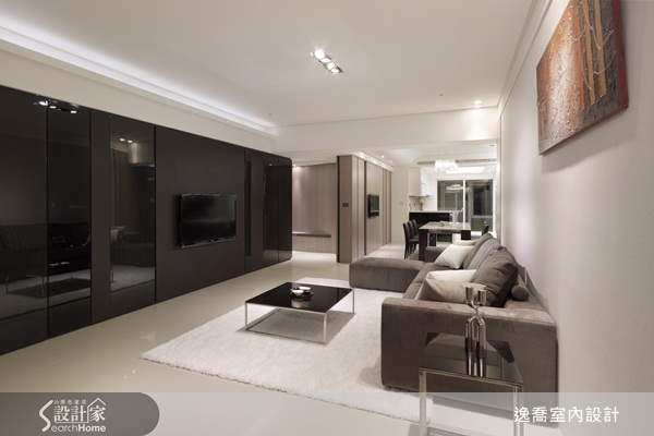 逸喬室內設計成立於2008年,設計師蕭明宗與蔣孝琪認為