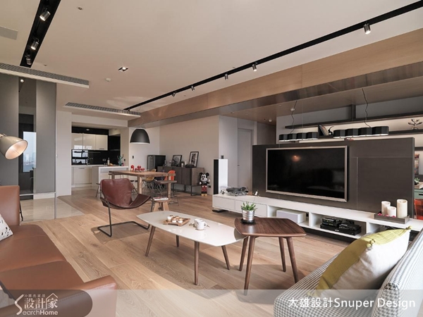 喜愛60年代經典設計款家具的屋主，透過大雄設計林政緯