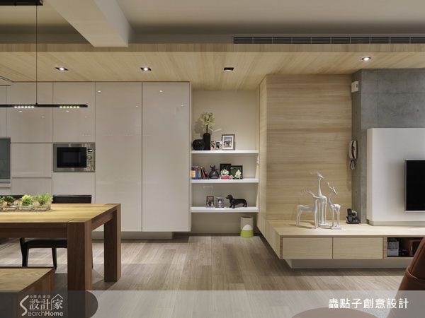 簡約的質樸中蘊含著人文氣息，不強調花俏的色調、華麗