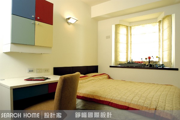 彩妝運用得當，能讓一個女人顯得迷人又具有風采，同樣