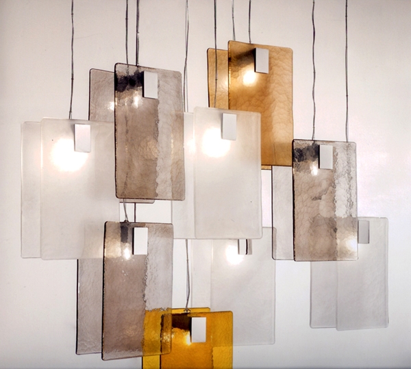 晶點流行燈飾一年一度的特賣會,即日起 ~ 3/23,舉行