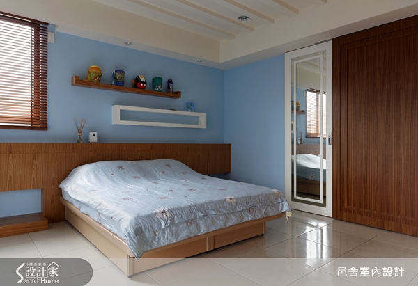 擔任導遊的屋主，幾乎走遍世界各地，住過各種豪華的飯