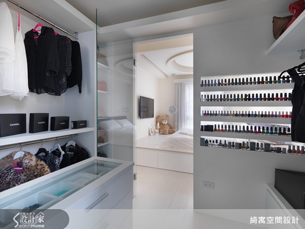 一個空間的調性組成來自於光的質感,光就像是空間的化