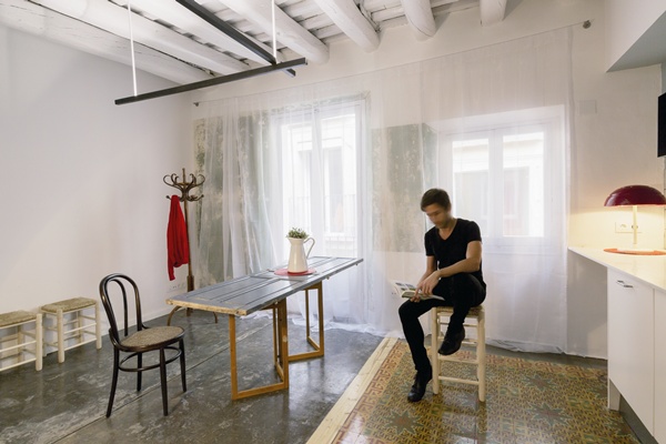 西班牙第二大城巴塞隆納,擁有林立的現代高樓,與古老