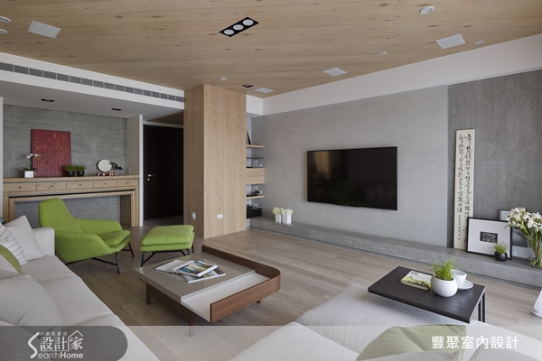 你曾經作過這樣的夢嗎？不自覺走入一片森林中，身旁大