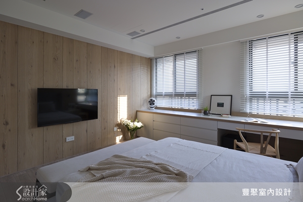 你曾經作過這樣的夢嗎？不自覺走入一片森林中，身旁大