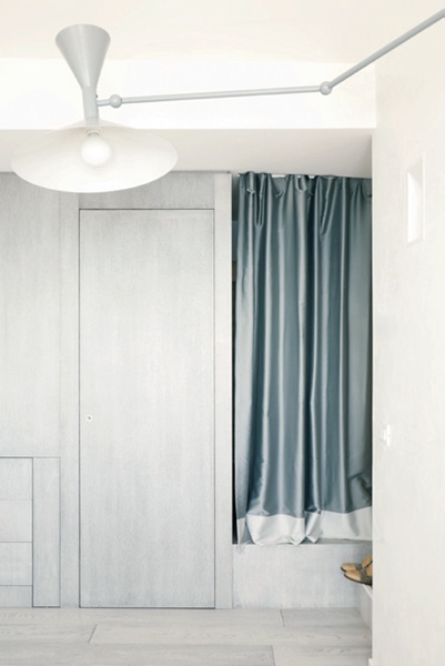 義大利熱那亞,為義大利最大的商港與重要工業中心,同