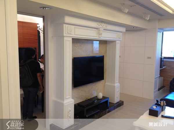 建築背景出身的開誠設計總監Jason，擅長以鐵件、玻璃