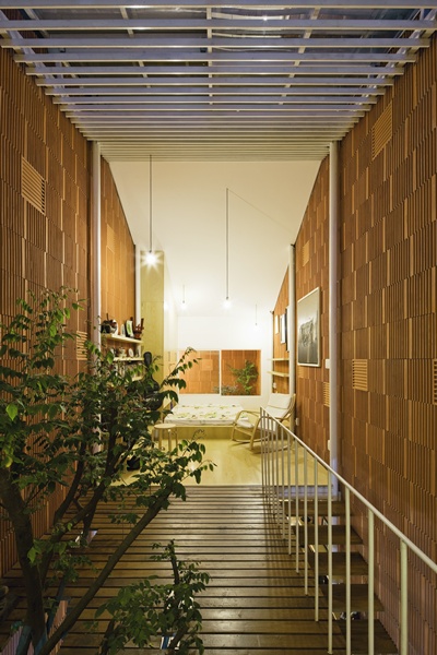 越南南部最大城市胡志明市,儘管是個觀光勝地,但其實