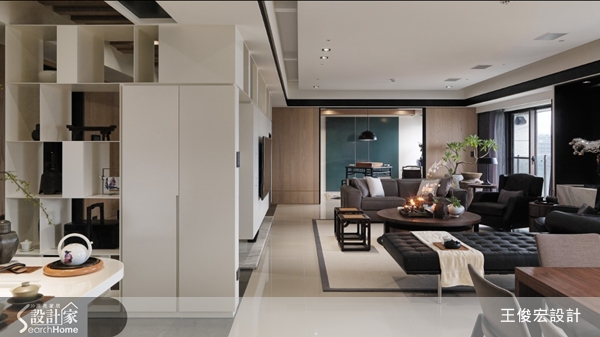 以現代風格設計見長的王俊宏設計師，近年來深耕對岸室