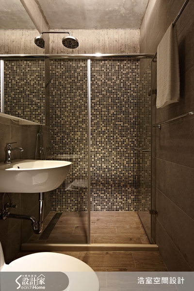 Loft風的精神,在於卸除多餘的人工裝飾,過去被認為粗