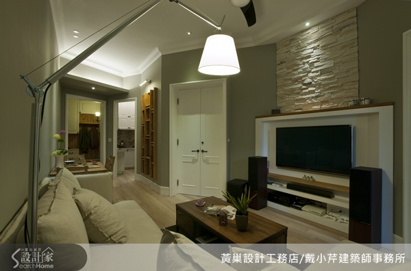 「每個人心裡都有一畝田。」作家三毛為民歌《夢田》填