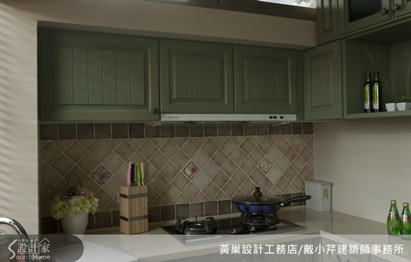 「每個人心裡都有一畝田。」作家三毛為民歌《夢田》填