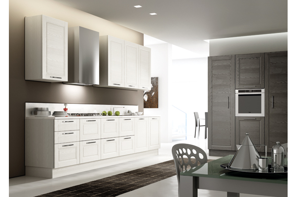 雖然市面上也有少數古典廚具，但樣式始終不變，精緻度