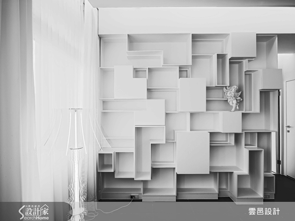 簡歛蘊含奢華,實驗前衛展現獨特品味,從功能面來看,