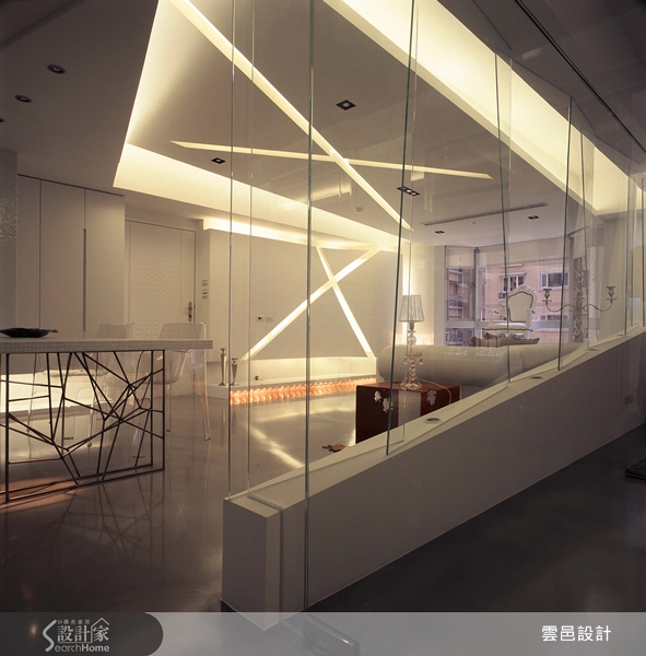 簡歛蘊含奢華,實驗前衛展現獨特品味,從功能面來看,