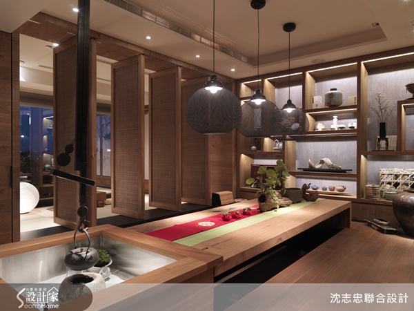 當不同材質與不同的比例設計相遇，直線橫線建構出的設