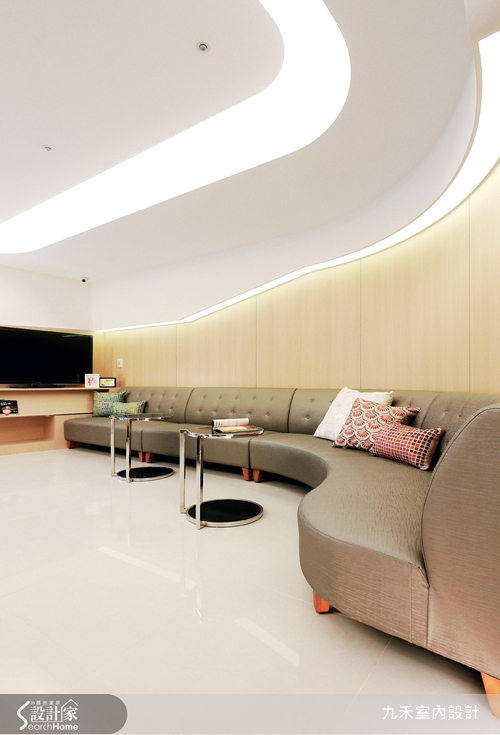 許多商業空間案看到九禾設計的身影，有別於過往較為浮