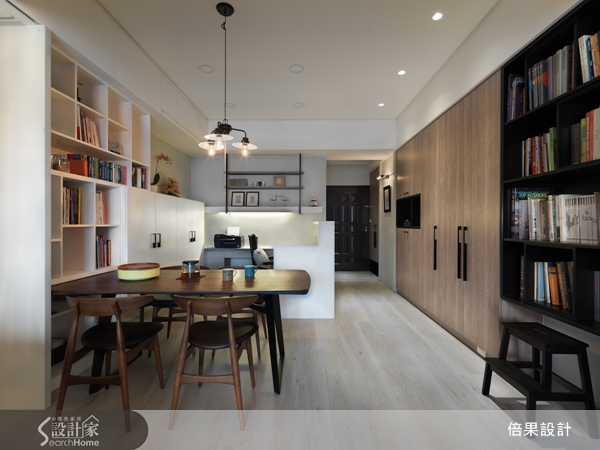 無論是開放式的收納展示空間,還是機能式的隱藏收納,