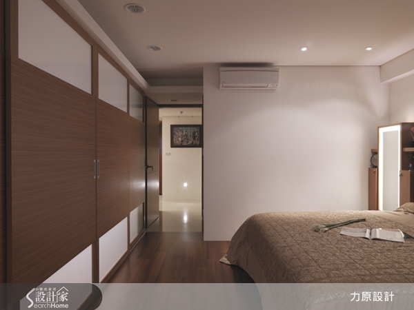 位於台北市北投區,為三房兩廳的 50 坪現代風設計宅,