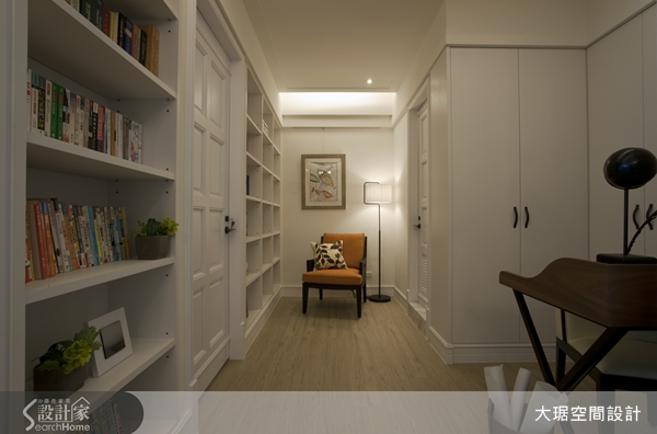 女性有多種面貌，細膩、溫柔，喜愛大自然的花花草草，