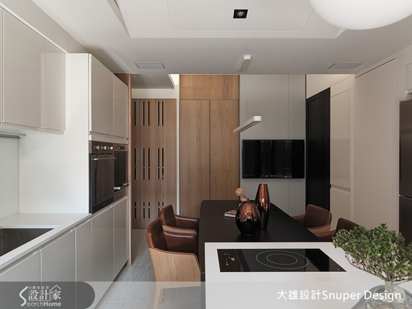 很多有小孩的家庭，渴望有較大的庭院居住空間，但在寸