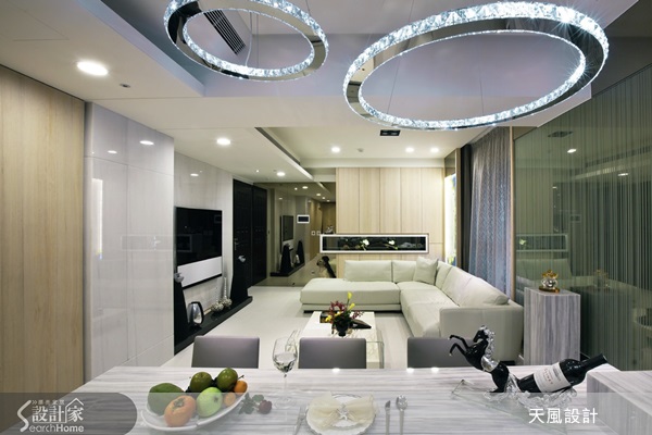 這是新婚小倆口的家，負責規劃的天風設計從整體角度構