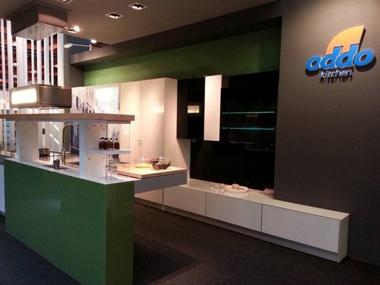 從「灶腳」到廚房，從OEM到ODM而自創品牌，已有四十餘