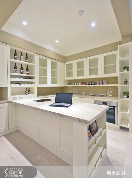 一個人住,空間當然要更加舒適,在這個案子裡透過顏色